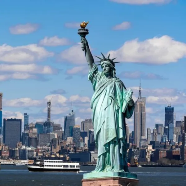 Statue of Liberty and Ellis Island Tour